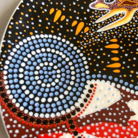Australian Aboriginal Art Kangaroo Porcelain Plate Ron Potter Tobwabba Australia - Picture 4 of 10